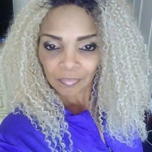 Meet your Posher, Karen